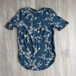 H&M Floral Print Short Sleeve Top, Size 4